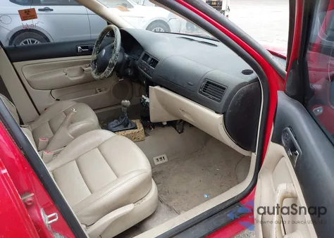 2001 Volkswagen Jetta Gls из США, поврежденный, VIN 3VWSB69M31M140034